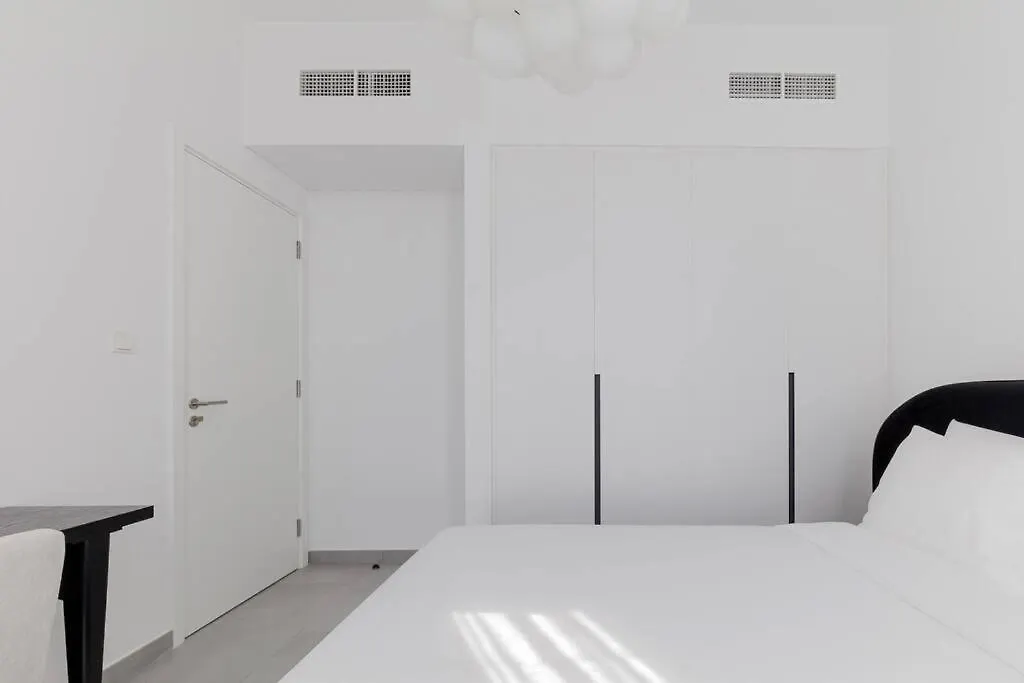 Sahab - Courtyard View 1Br Apartment Sharjah