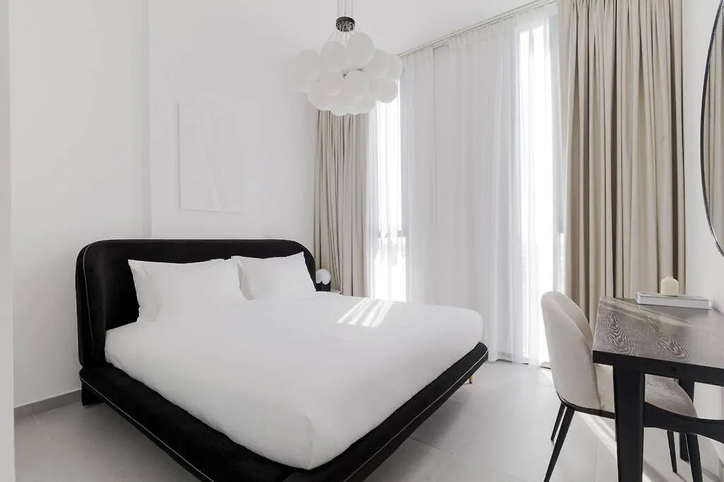 Sahab - Courtyard View 1Br Apartment Sharjah United Arab Emirates