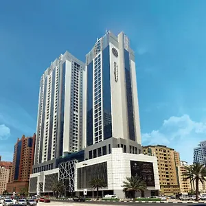 מלון Pullman, שארג'ה
